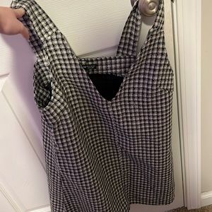SHEIN PLAID DRESS XS BUT RUNS LIKE A MEDIUM